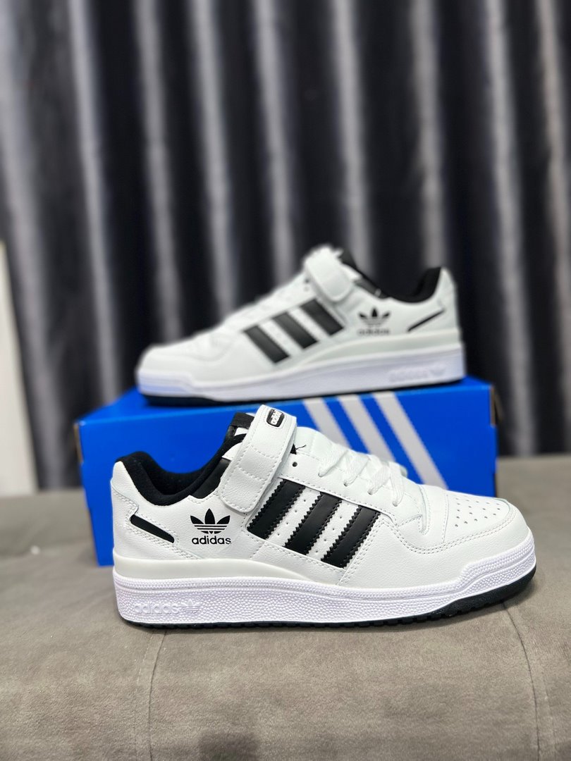 Giày Adidas Forum Low ‘White Black’